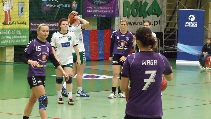 Piotrcovia rzutem na taśmę w czołowej ósemce 