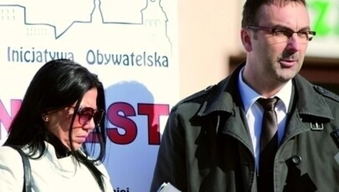 PIO pyta o członków rad miejskich spółek