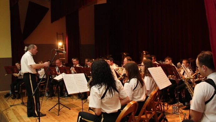 Zagrali  "Ku wiośnie"