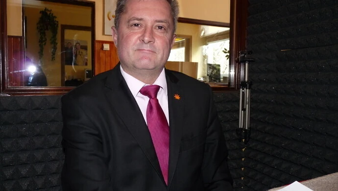 "Nie po to kupowaliśmy drogie mieszkanie, żeby budziły nas kościelne dzwony"