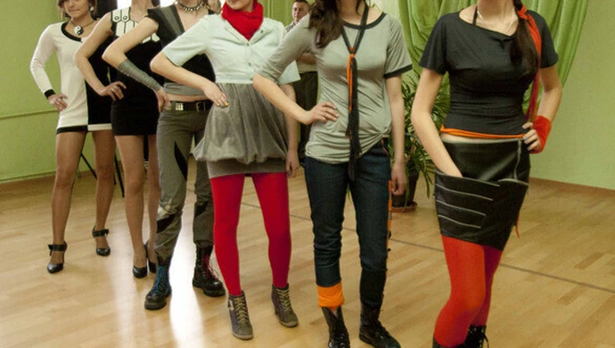 Piotrków: Co mają w szafie odlotowe nastolatki...