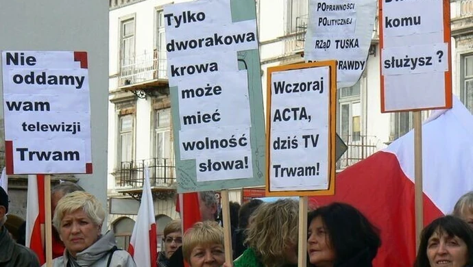 Nie oddamy wam, nie oddamy wam TV Trwam!