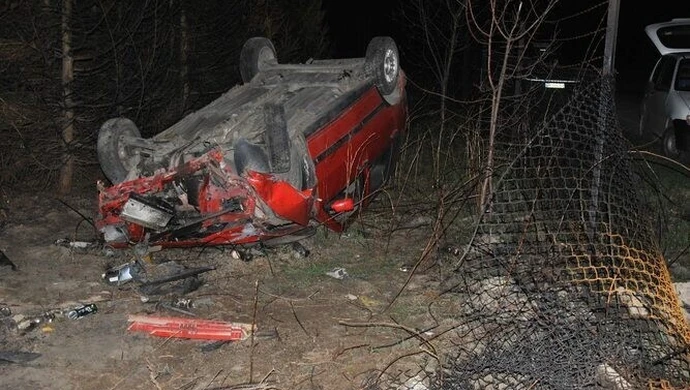 Dachował uno – miał ponad promil alkoholu