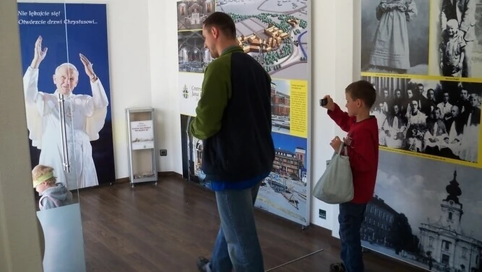 Cenne pamiątki po Janie Pawle II w Piotrkowie