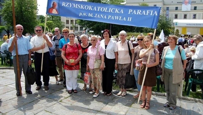 Piotrkowianie na Święcie Eucharystii w Łodzi