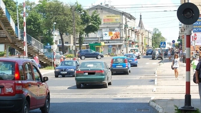 Przejazd na Słowackiego zamkną dopiero jesienią