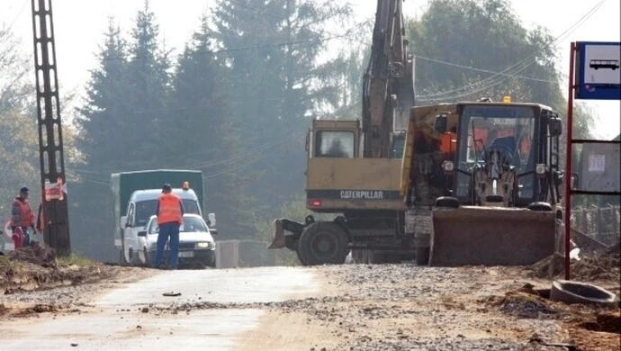 Położą kanalizację na kolejnym odcinku Zalesickiej