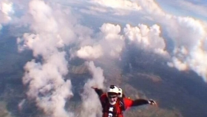 Wypadek na lotnisku - skoczek w szpitalu