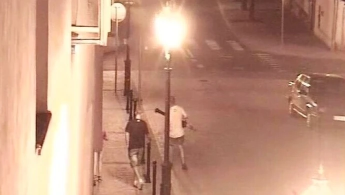 Przeszkadzał mu słupek na Starym Mieście