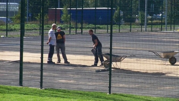 Trzeci Orlik miesiąc przed terminem?