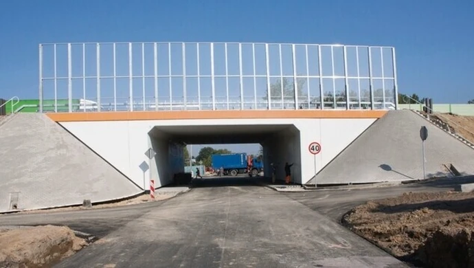 Powraca ruch na dwóch wiaduktach "ósemki"