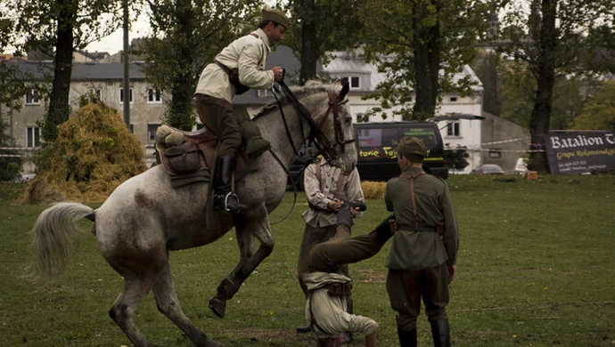 "Wojskowo" świętowali na Placu Pofranciszkańskim