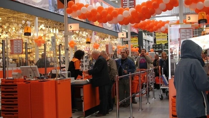 Tłumy na otwarciu OBI w Piotrkowie