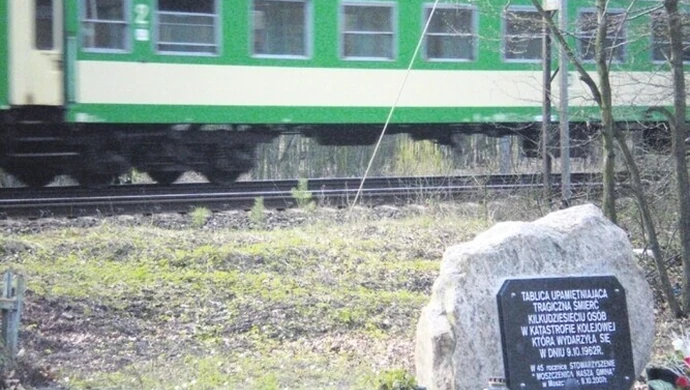 To była masakra. Szczątki ludzkie i zgniecione wagony