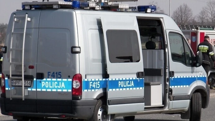 BMW dachowało - 19-latek jechał za szybko