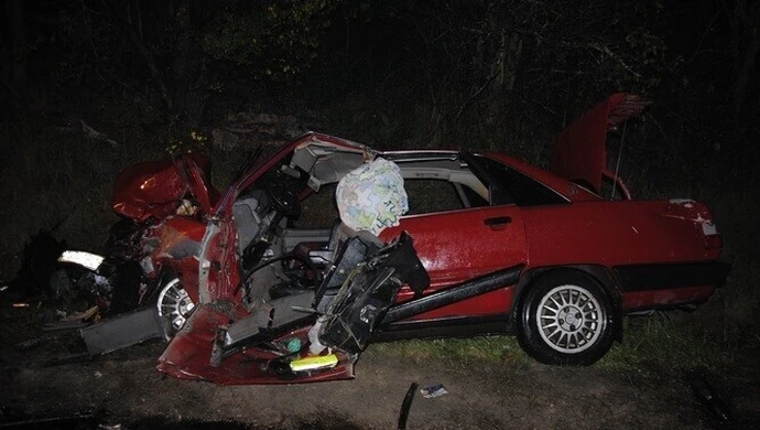 Region: Dwie osoby nie żyją, trzy zostały ranne