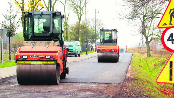  Droga do cmentarza gotowa na Wszystkich Świętych