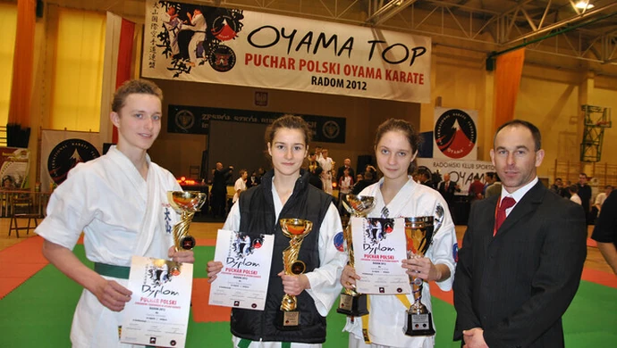 Kolejny dobry występ piotrkowskich karateków