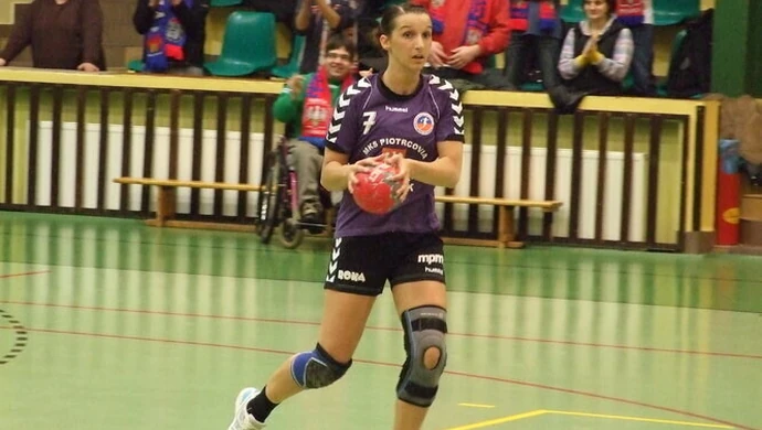 Piotrcovia lepsza od akademiczek