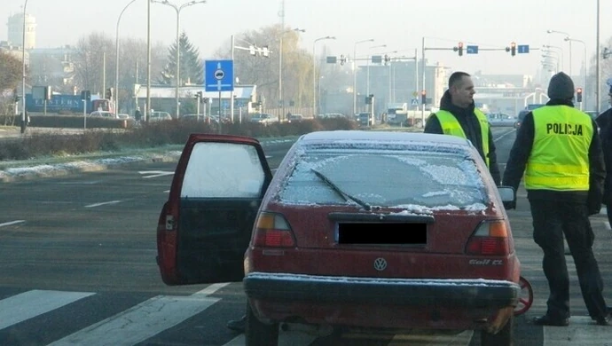 Potrącił kobietę, bo miał zaszronione szyby