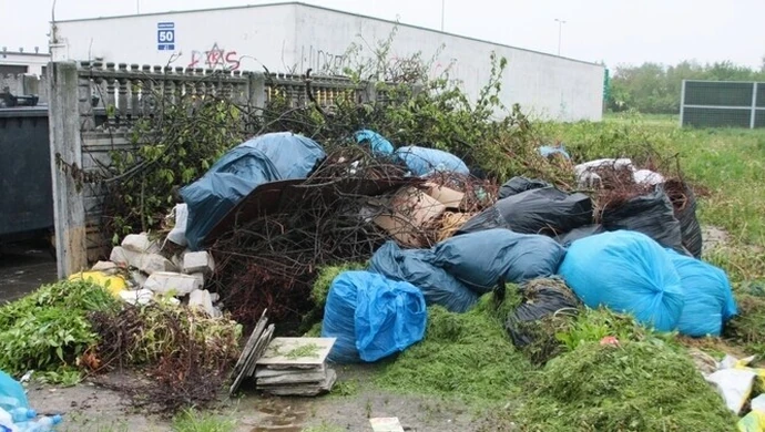 Niskie stawki w Moszczenicy. 5 i 10 złotych za śmieci