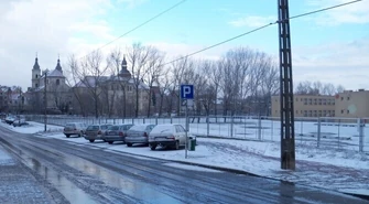 MZDiK: Sprzęt do odśnieżania czeka w pogotowiu