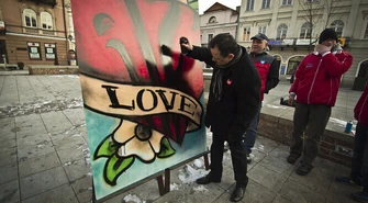 Piotrków: Zakochani w sztuce w Rynku