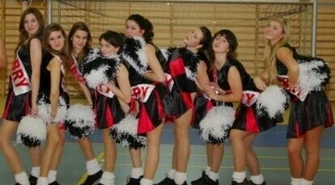 Nie jesteśmy blondynkami z amerykańskich filmów