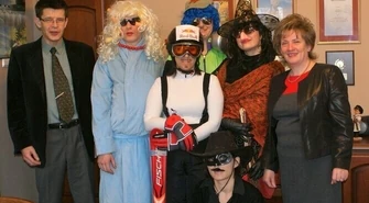 Dresiarz i ciężarna w Urzędzie Miejskim