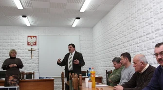 Jaka powinna być współpraca gminy z organizacjami pozarządowymi?