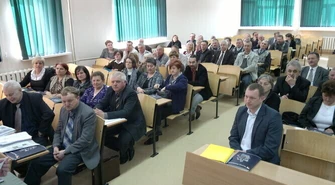 O Unii, ubezpieczeniach i ochronie roślin