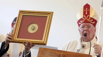 Poświęcili nową kaplicę w parafii bł. Jana Pawła II