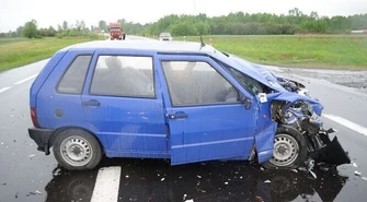 Wypadek na &#8222;ósemce&#8221;. 3 osoby ranne