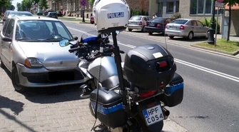 Stłuczka przed piotrkowskim MOK-iem