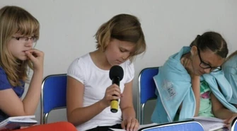 Piotrków: Głośno czytali w Amfiteatrze Miejskim