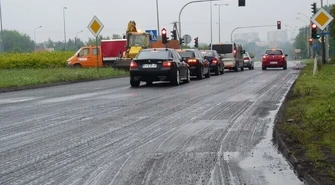 Piotrków: Będzie nowy asfalt na Sikorskiego