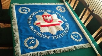 Piotrkowska policja doczekała się sztandaru