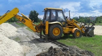 Trzeci Orlik w Piotrkowie powstaje jak błyskawica