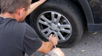 Belzacka: Wandale poprzebijali opony