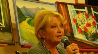 Magdalena Zawadzka spotkała się z piotrkowianami w Bibliotece Miejskiej