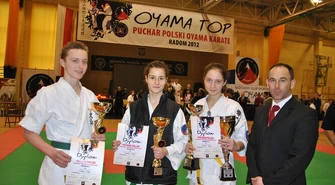 Kolejny dobry występ piotrkowskich karateków
