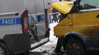 Słowackiego zablokowana &#8211; przy PKO zderzył się bus, autobus i radiowóz