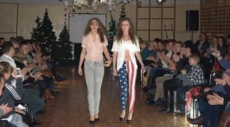 Pomogli szkole i pokazali, jak modnie się ubrać