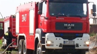 Zapaliła się hurtownia szkła w Rozprzy