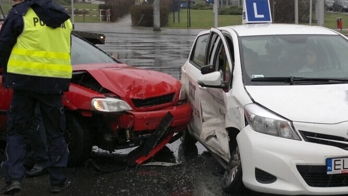 Kolizja na skrzyżowaniu Kopernika/Sienkiewicza