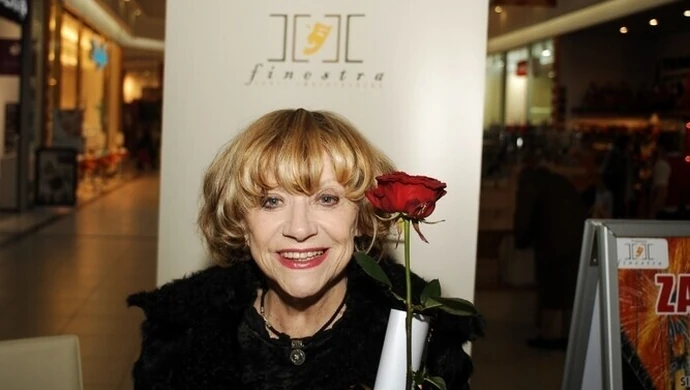 Krystyny Sienkiewicz - &#8222;Śmiechoterapia&#8221; w piotrkowskim MOK-u