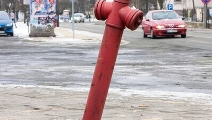 W razie pożaru po wodę do stawu?