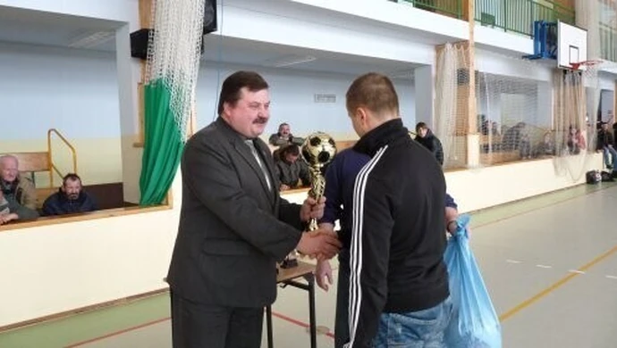 Grali o puchar wójta