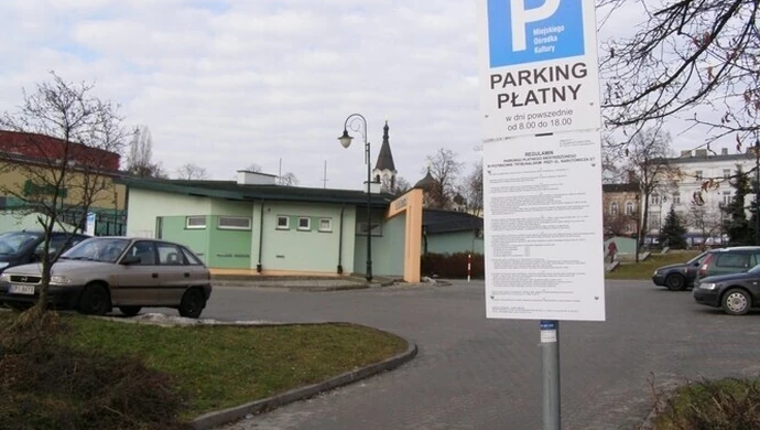 Parkingiem przy Narutowicza zarządza MOK