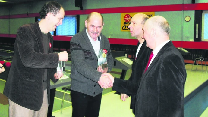  Wolborscy radni najlepsi w kręgle